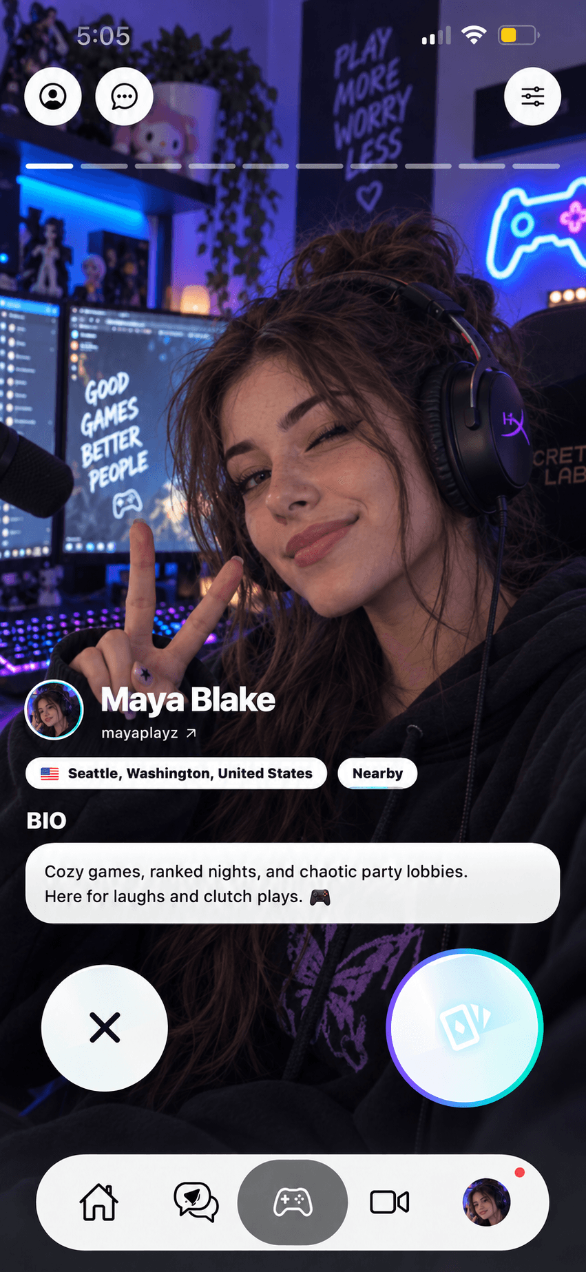NovaKore Squad Finder profile discovery screen